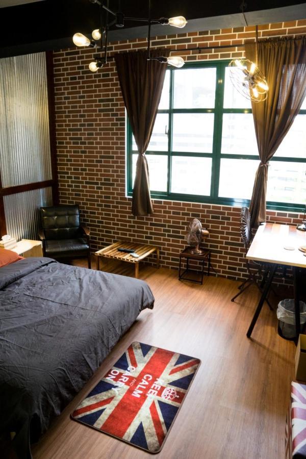 Baker Street London Style Inn Tainan Dış mekan fotoğraf