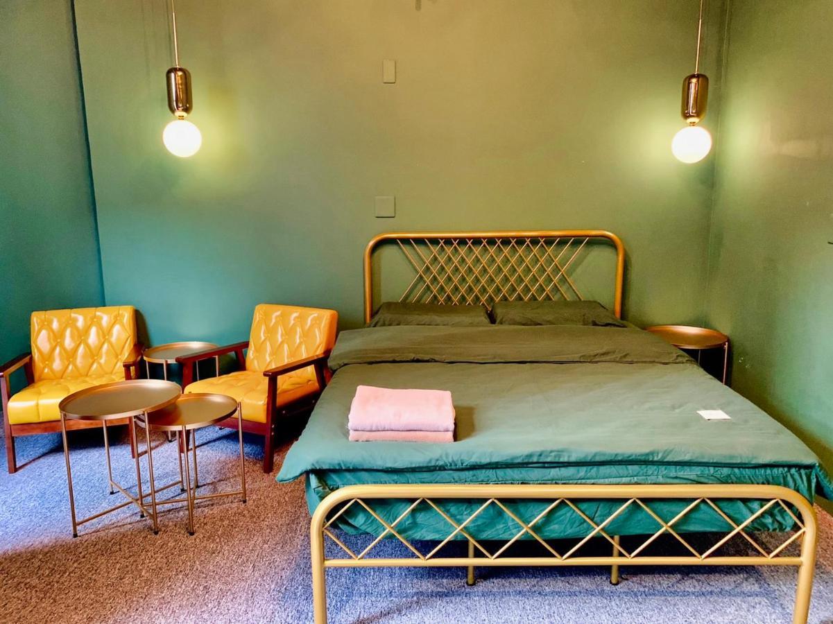 Baker Street London Style Inn Tainan Dış mekan fotoğraf