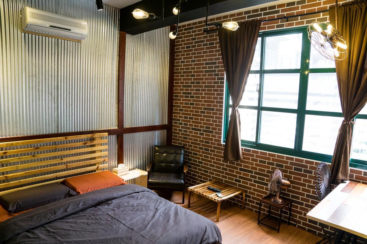 Baker Street London Style Inn Tainan Dış mekan fotoğraf