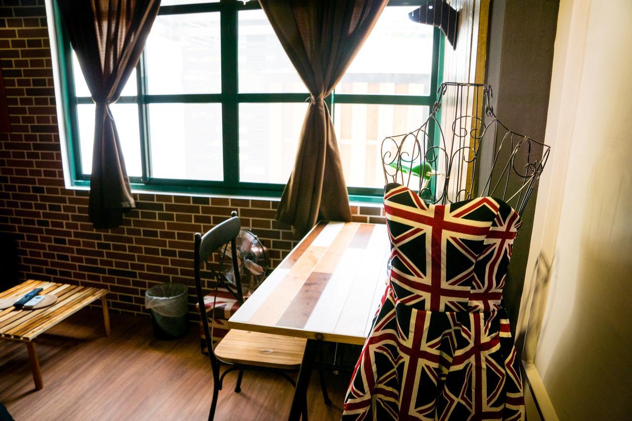 Baker Street London Style Inn Tainan Dış mekan fotoğraf